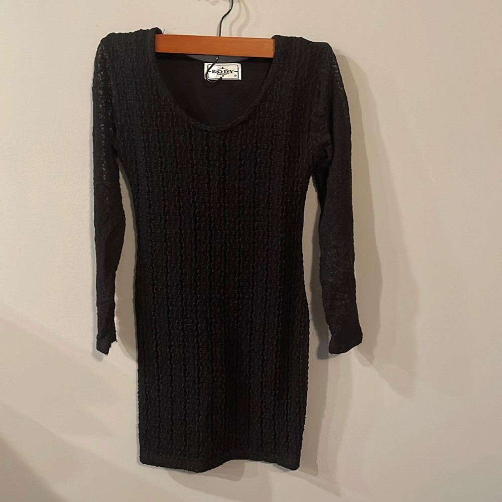 Black lace bodycon dress